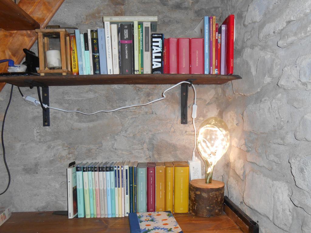 La Casa Nel Bosco-Senza Auto Casa de hóspedes Ponte della Venturina Exterior foto